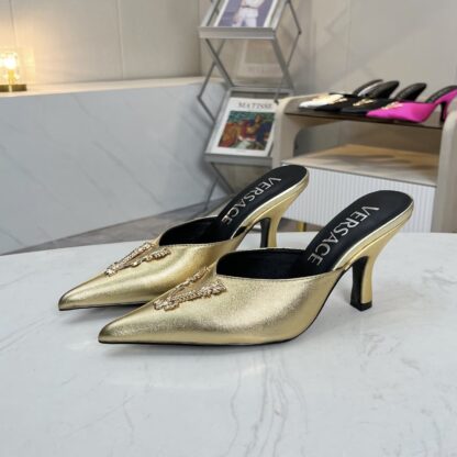 VERSACE exquisite luxurious large V buckle pointed toe fashionable high heels - Image 4
