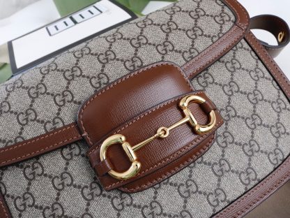 Gucci Double G Interlocking Pattern Flap Shoulder Bag - Image 4