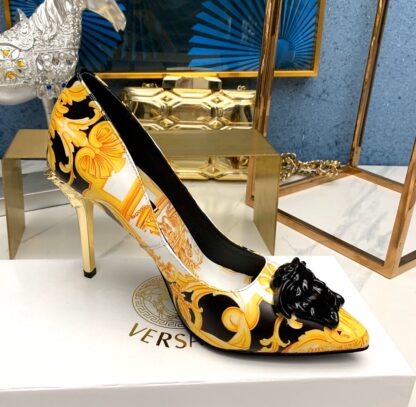 VERSACE Fashion Print Trendy High Heels - Image 4