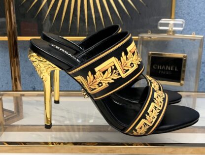 VERSACE New Fashion Printed Sandals High Heels - Image 4