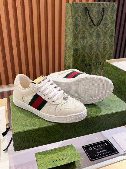 Gucci retro distressed elements, washed retro logo casual shoes on the tongue - Image 5