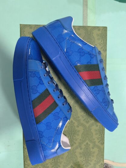Gucci white shoes series - Image 4