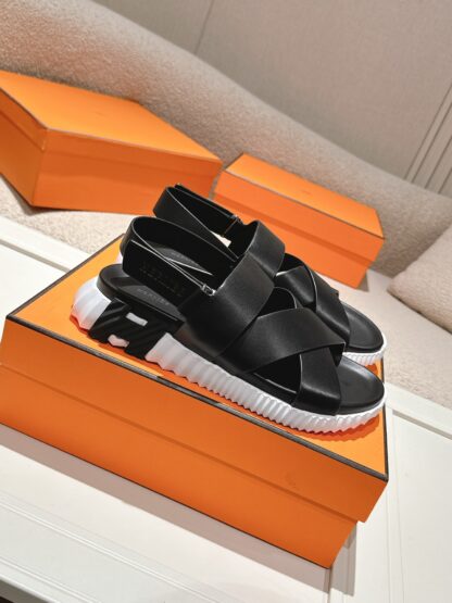 Hermes black and white comfortable casual style cross sandals with a bottom thickness of 4cm - Image 4