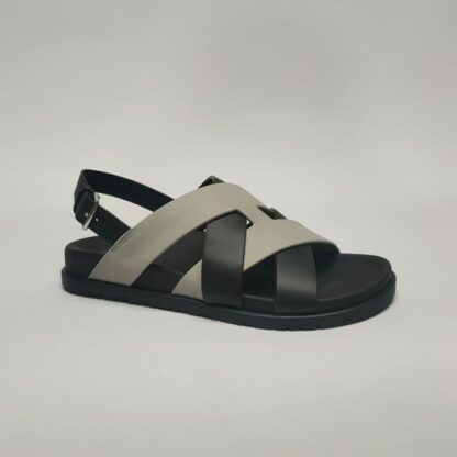 Hermès black and grey couple's woven sandals - Image 4