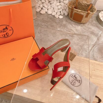 Hermès summer versatile classic red block heel sandals - Image 2