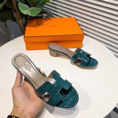 Hermès summer versatile blue-green block-heeled sandals - Image 2