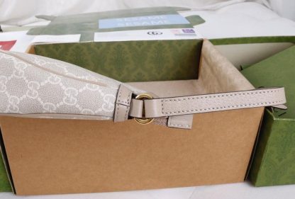 Gucci small handbag - Image 4