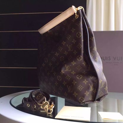 Louis Vuitton METIS Handbag - Image 4
