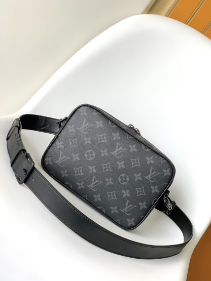 Louis Vuitton M46795 Black Flower Steamer Messenger Bag - Image 4