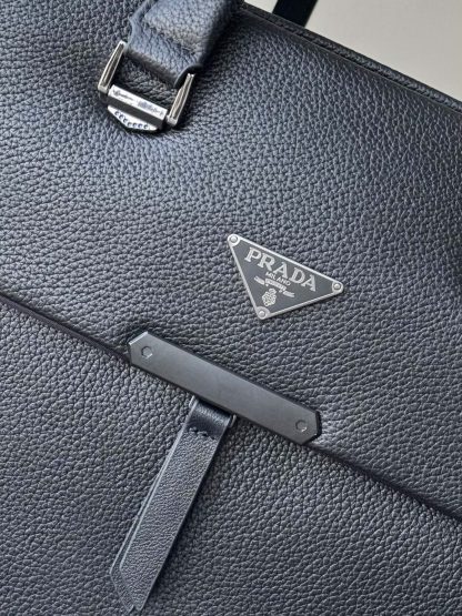 Prada Trendy Handbag - Image 4