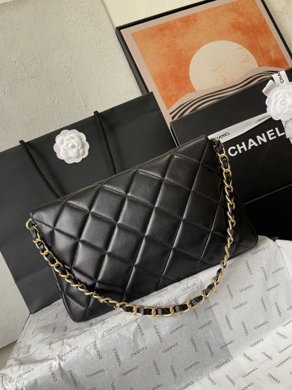 Chanel bag 24P hobo bag hippie bag - Image 4