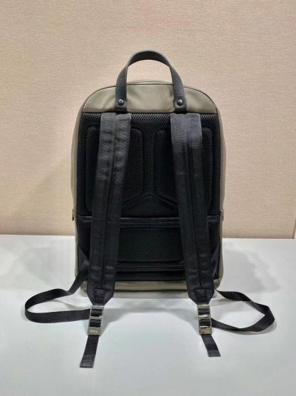 Prada simple backpack - Image 4