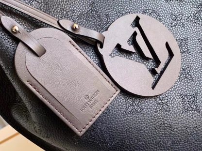 Louis Vuitton Woven Wrist Double Tag Women's Shoulder Bag - Image 4