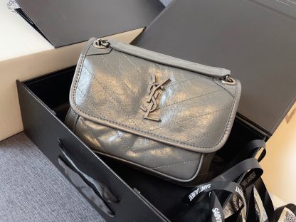 Ysl small grey niki shoulder bag - Image 4