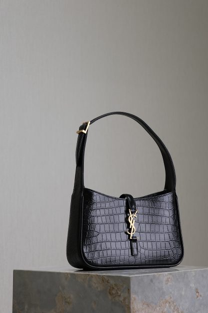 Ysl black crocodile pattern underarm bag - Image 4