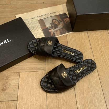 Chanel black versatile slippers that make your feet look thin and beautiful - Image 4