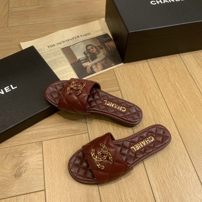 Chanel versatile red slimming slippers - Image 4