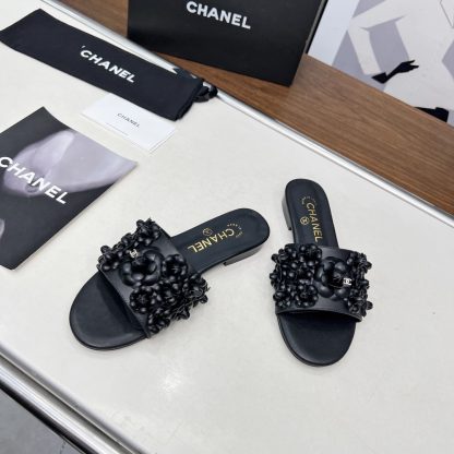 Chanel Spring/Summer Black Delicate Shoes and Custom Flower Sandals Heel Height 1.5cm - Image 4