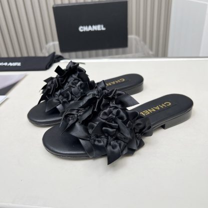 Chanel Spring/Summer Dance Shoes Series Black Slim Retro Feeling Custom Flower Slippers Heel Height 1.5cm - Image 4