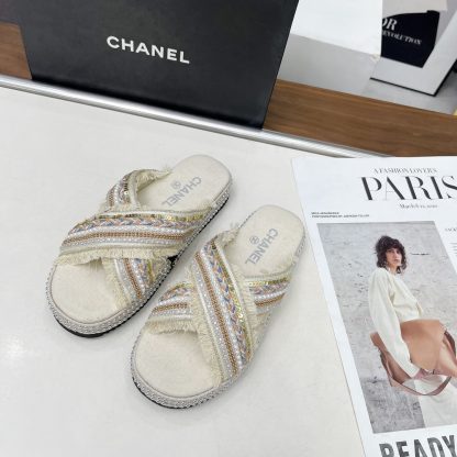 Chanel Early Spring White and Gold Series Small Round Toe Hot Brick Slippers - Image 4