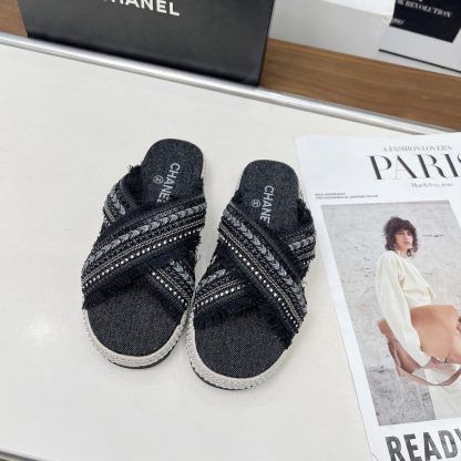 Chanel Early Spring Black and Gray Series Small Round Toe Hot Brick Slippers - Image 4