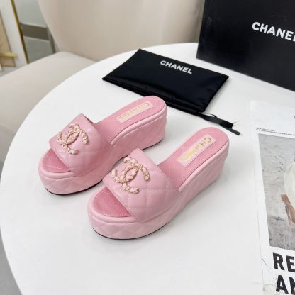Chanel Spring/Summer Dance Shoes Collection Pink European and American Catwalk New Slippers Heel Height 6.5cm - Image 4