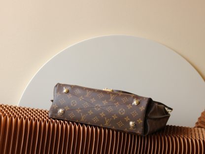 Louis Vuitton old fashioned Métis handbag - Image 4