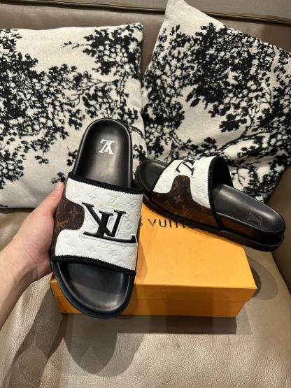 Louis Vuitton Spring and Summer Flip Flops - Image 4
