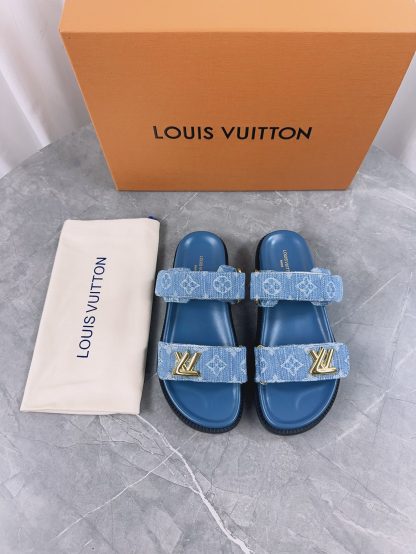 Louis Vuitton new beach slippers - Image 4