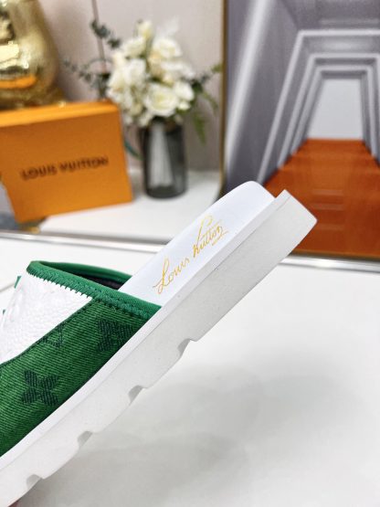 Louis Vuitton luxury men and women couple slippers - Image 4