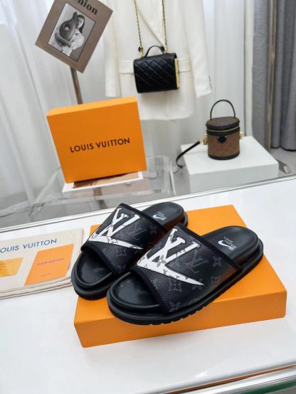 Louis Vuitton luxury trainer sandals - Image 4
