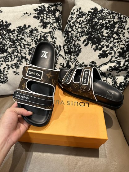 Louis Vuitton cowhide flip flops - Image 4