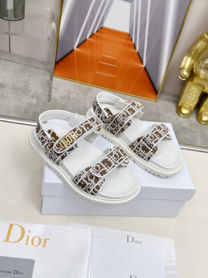 Dior casual platform sandals - Image 4