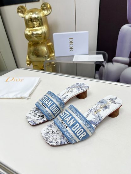 Dior silk forged fashion sandals for women - Image 4