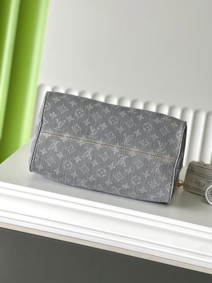 Louis Vuitton SPEEDY SOFT Denim Pillow Bag - Image 4