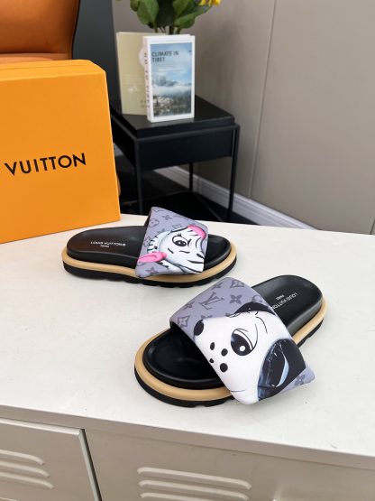 Louis Vuitton embossed logo Ol Llow Comfort slide sandals - Image 4