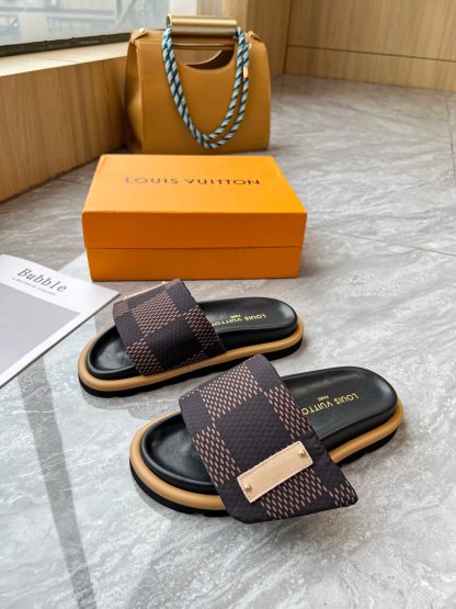 Louis Vuitton Pool Pillow Comfort Slide Sandals - Image 4