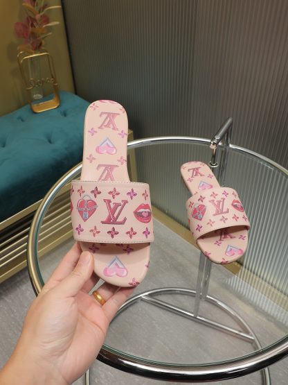Louis Vuitton low-top flip flops - Image 6