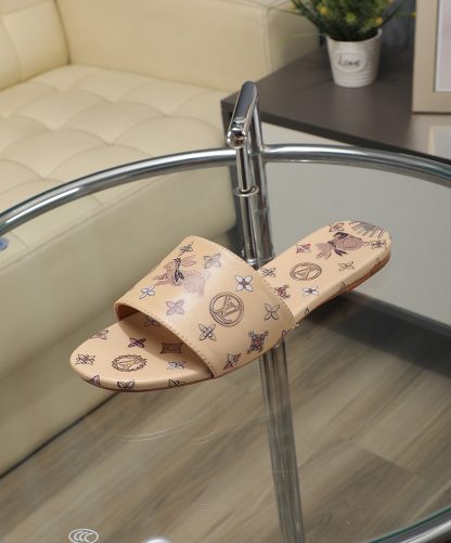 Louis Vuitton low-top flip flops - Image 5