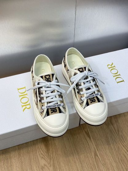 Dior Thick-soled Canvas Shoes - Image 5