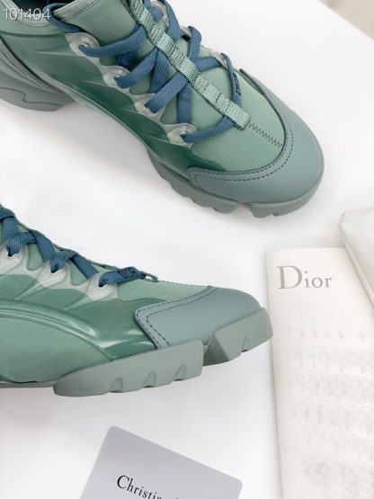Dior's classic and versatile dad shoes - Image 5