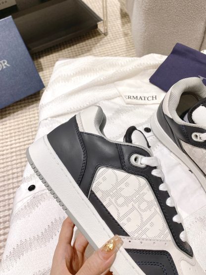 Dior classic casual black and white sneakers - Image 5