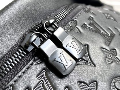 Louis Vuitton Bags DISCOVER Waist Bag - Image 5