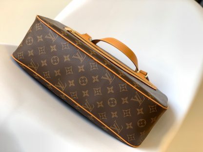 Louis Vuitton vintage old-fashioned smiley armpit bag - Image 5