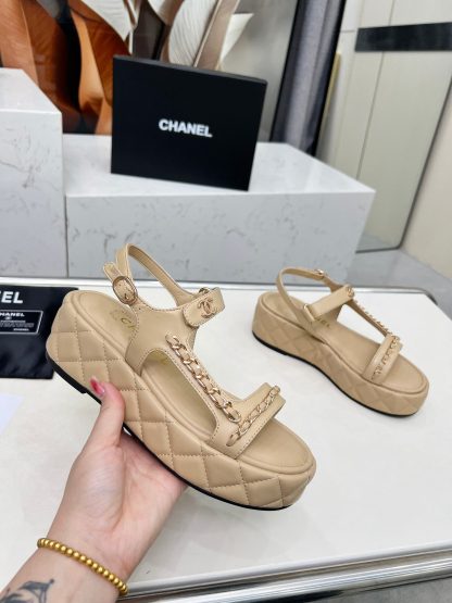 Chanel Spring Apricot Top Chain Versatile Lightweight Sandals - Image 5