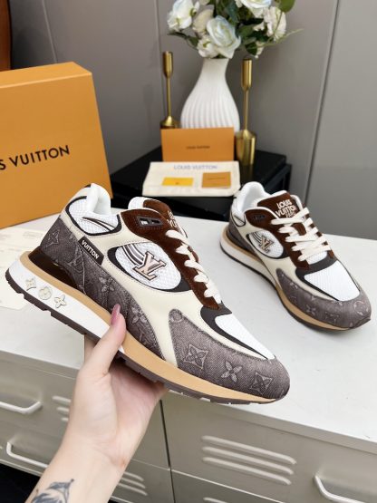 Louis Vuitton breathable diamond mesh sneakers - Image 5
