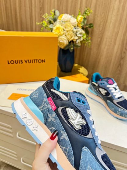 Louis Vuitton breathable diamond mesh sneakers - Image 6