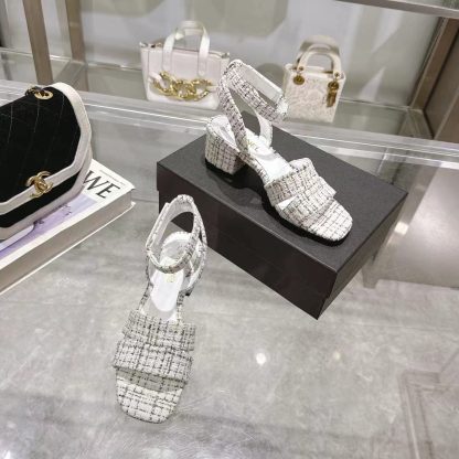 Chanel black and white spring and summer new embroidered Linge classic sandals heel height 5cm - Image 5