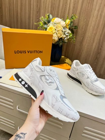 Louis Vuitton breathable diamond mesh sneakers - Image 6