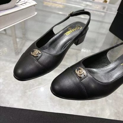 Chanel Spring and Summer New Black Comfortable Low Heel Sandals Heel Height 3.5cm - Image 5